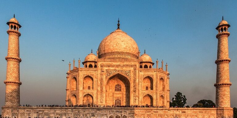 HOW TO REACH TAJ MAHAL visual data 2