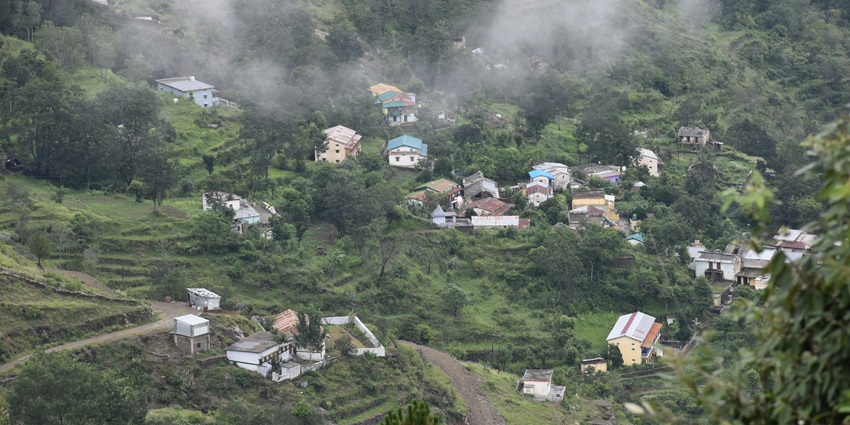 10 Hill Stations Near Lansdowne: Adventure Meets Serenity - TripXL