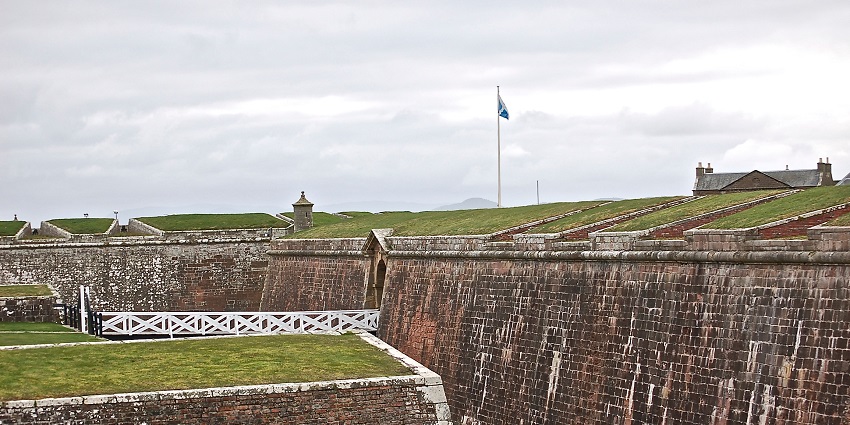 Inverness Travel Guide: The Heart Of Scotland’s Highlands - TripXL