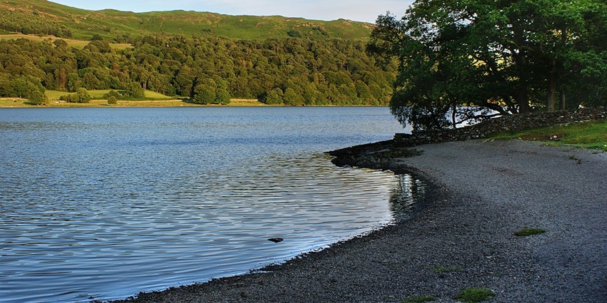 Kayaking In The UK: Sail Through The Breathtaking Views - TripXL